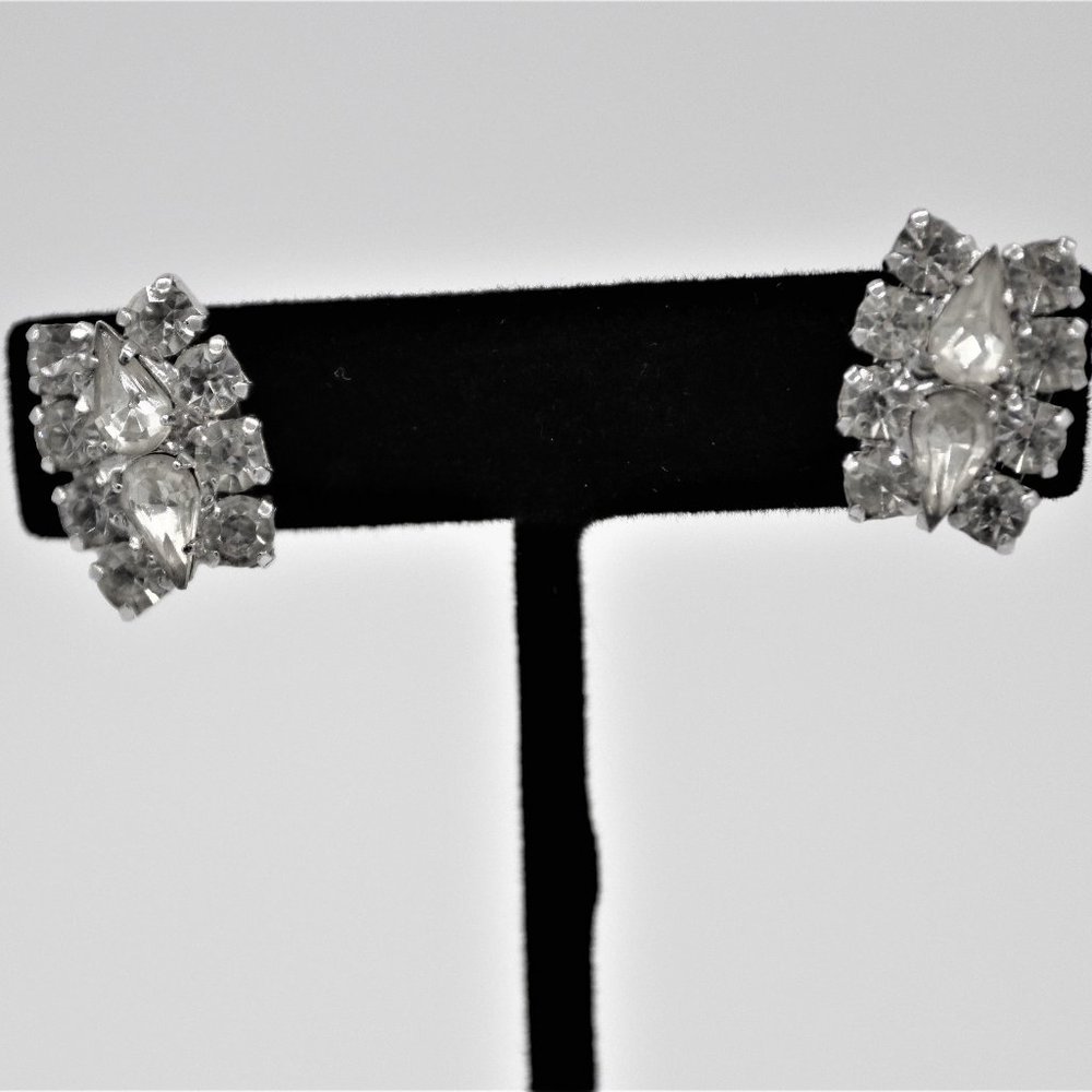 Vintage Screw Back Rhinestone Earrings